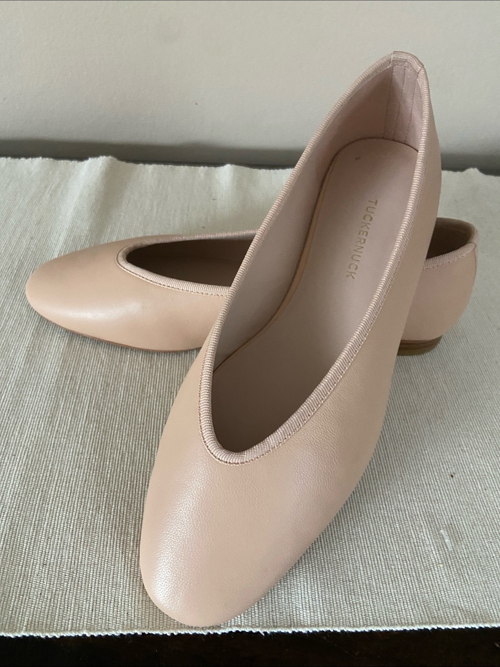 Tuckernuck Ballet Pink Leather Nina Flats Nude Size 7 - Picture 6 of 10